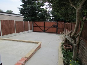 Photo5- click for photo gallery